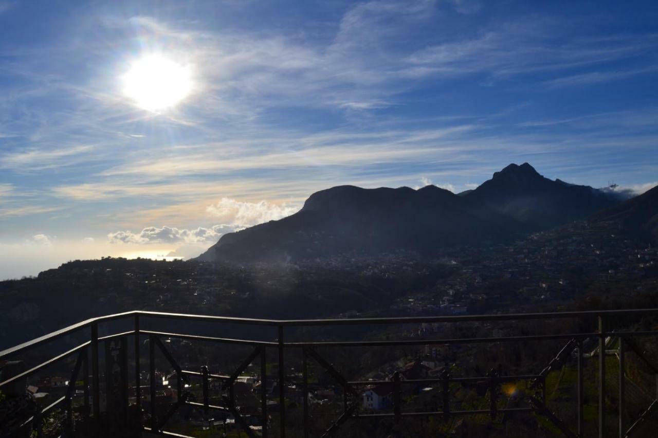 'La Torre Di Adele' Apartment Pianillo Luaran gambar
