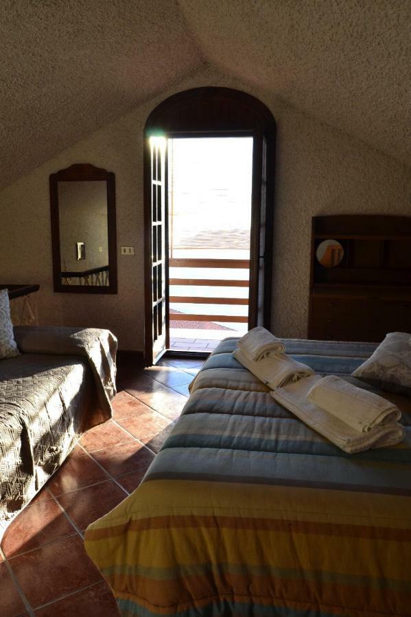 'La Torre Di Adele' Apartment Pianillo Luaran gambar