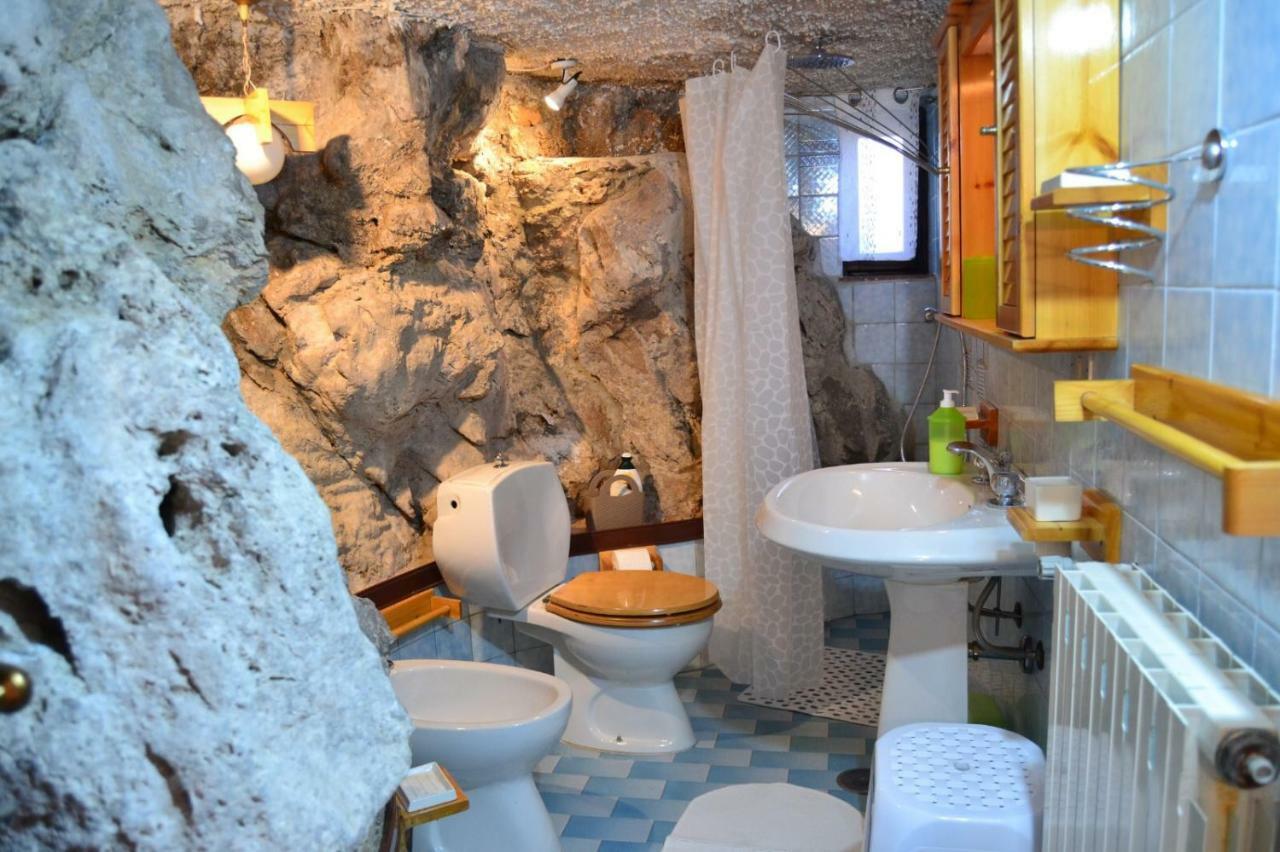 'La Torre Di Adele' Apartment Pianillo Luaran gambar