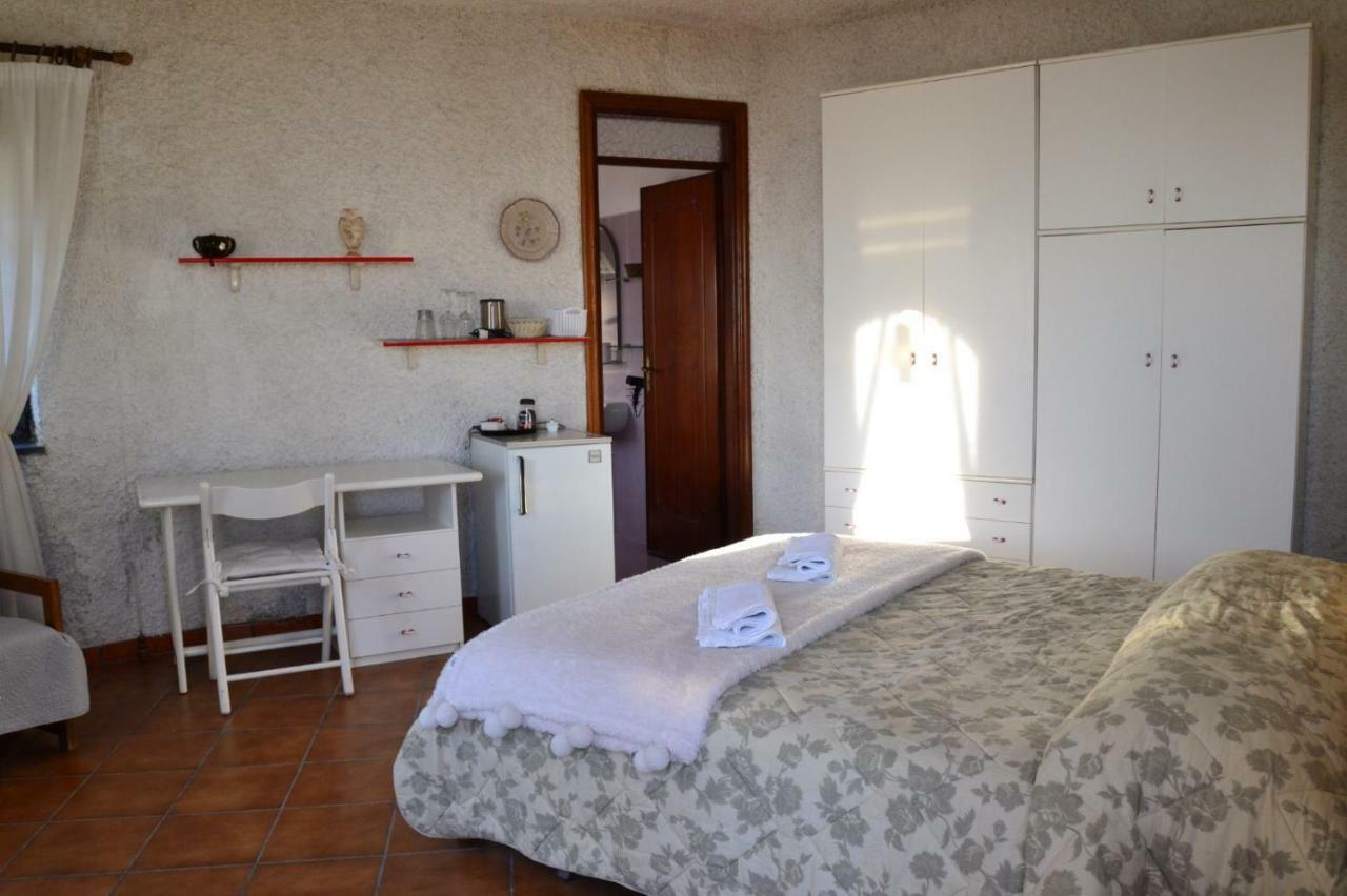 'La Torre Di Adele' Apartment Pianillo Luaran gambar